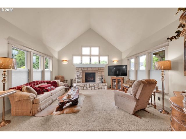 454 SALTY Way, Eugene, OR 97404