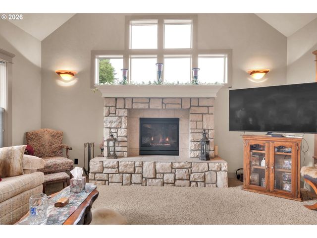 454 SALTY Way, Eugene, OR 97404