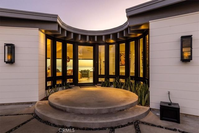 2107 Sherwood Drive, Cambria, CA 93428