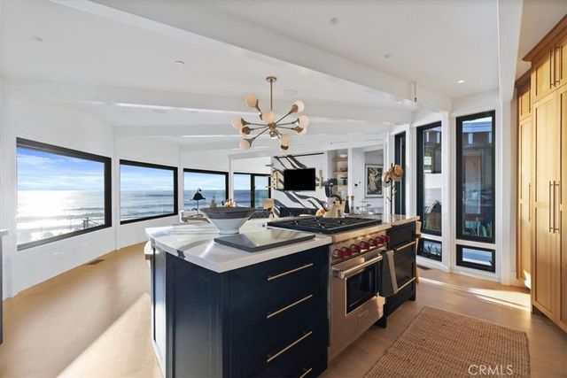 2107 Sherwood Drive, Cambria, CA 93428