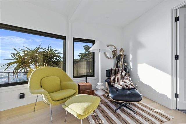 2107 Sherwood Drive, Cambria, CA 93428
