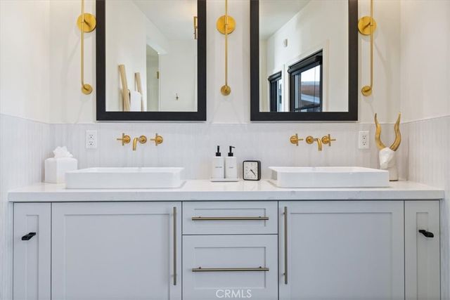 2107 Sherwood Drive, Cambria, CA 93428