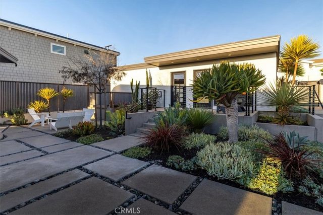 2107 Sherwood Drive, Cambria, CA 93428