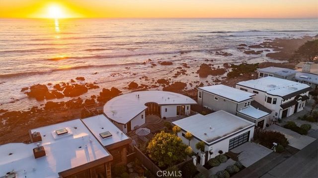 2107 Sherwood Drive, Cambria, CA 93428
