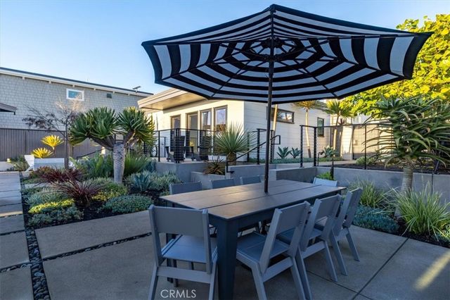 2107 Sherwood Drive, Cambria, CA 93428