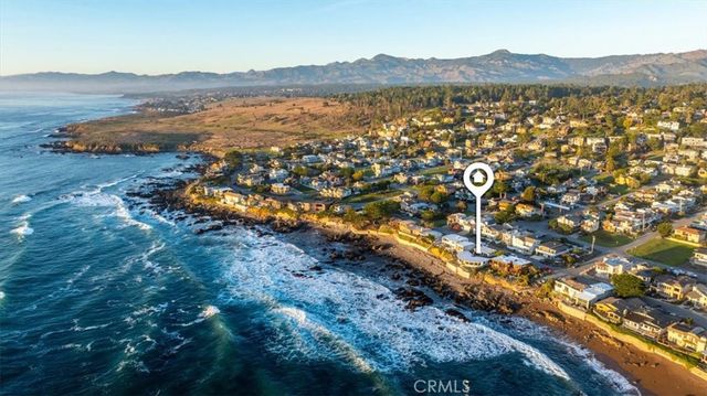 2107 Sherwood Drive, Cambria, CA 93428