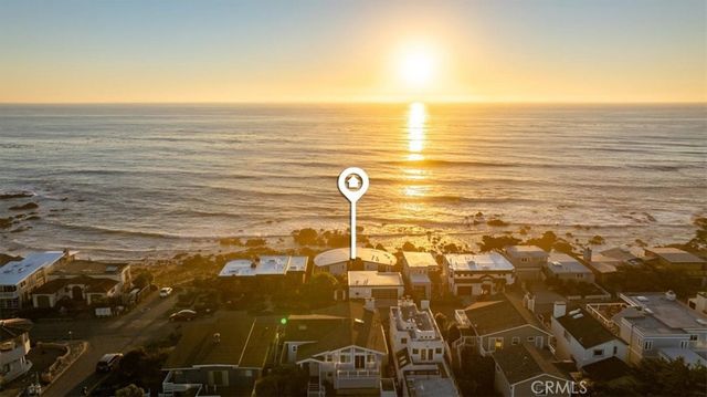 2107 Sherwood Drive, Cambria, CA 93428