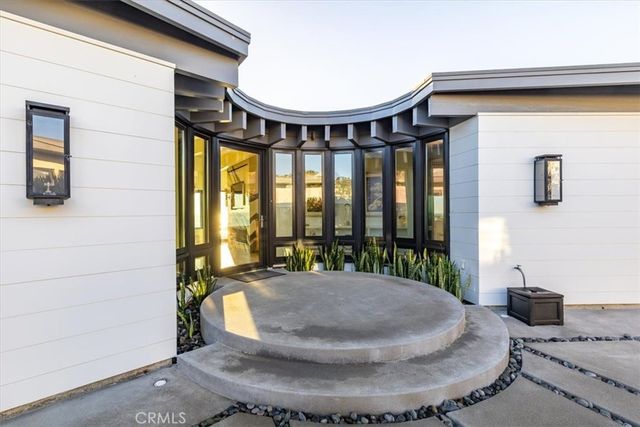 2107 Sherwood Drive, Cambria, CA 93428