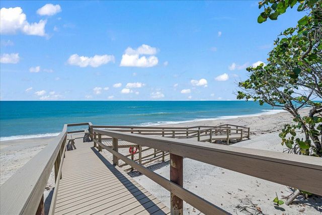 201 Loggerhead Drive, Melbourne Beach, FL 32951
