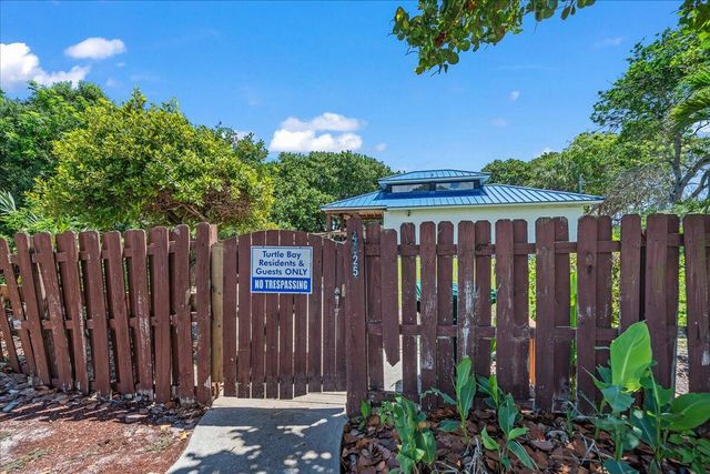 201 Loggerhead Drive, Melbourne Beach, FL 32951