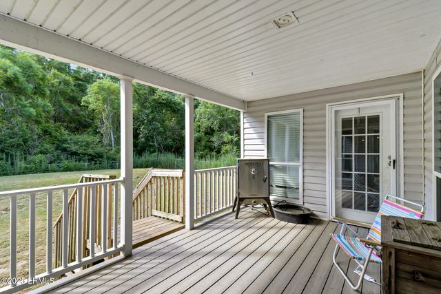 18 Ponderosa Drive, St. Helena Island, SC 29920