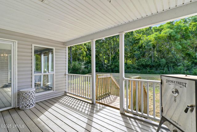 18 Ponderosa Drive, St. Helena Island, SC 29920