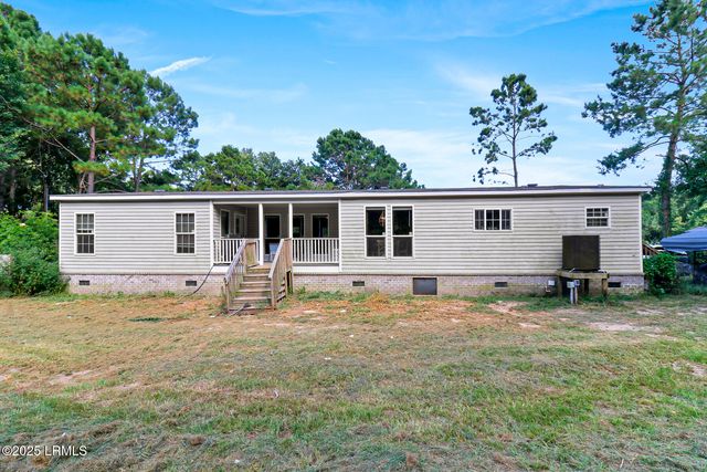 18 Ponderosa Drive, St. Helena Island, SC 29920