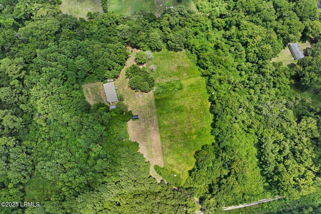 18 Ponderosa Drive, St. Helena Island, SC 29920