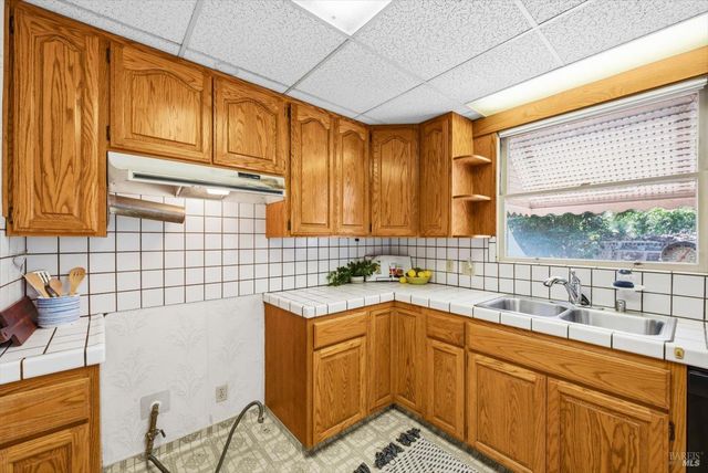 1939 Indiana St, Vallejo, CA 94590