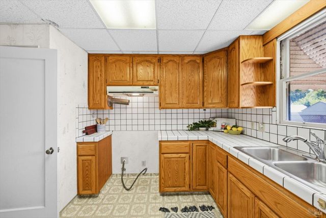 1939 Indiana St, Vallejo, CA 94590
