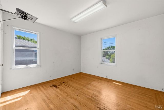 1939 Indiana St, Vallejo, CA 94590