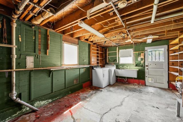 1939 Indiana St, Vallejo, CA 94590