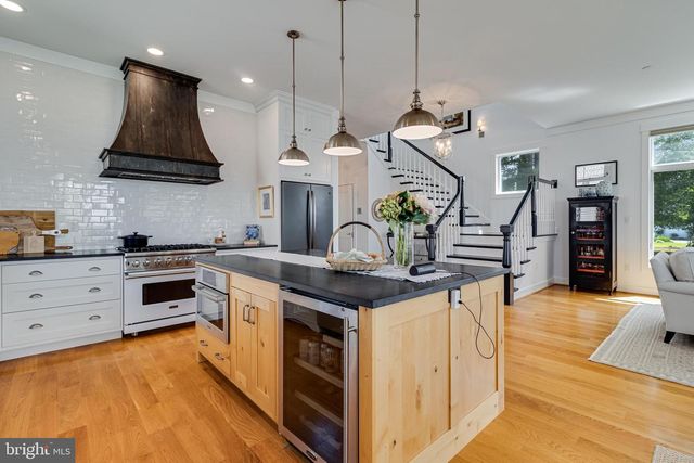 15081 POTOMAC RIVER DR, Cobb Island, MD 20625