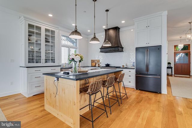 15081 POTOMAC RIVER DR, Cobb Island, MD 20625