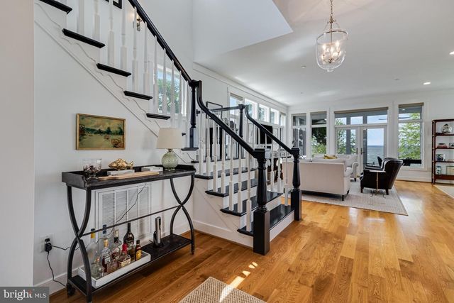 15081 POTOMAC RIVER DR, Cobb Island, MD 20625
