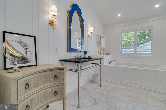 15081 POTOMAC RIVER DR, Cobb Island, MD 20625