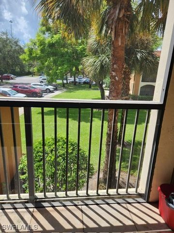 1200 Reserve WAY 201, Naples, FL 34105