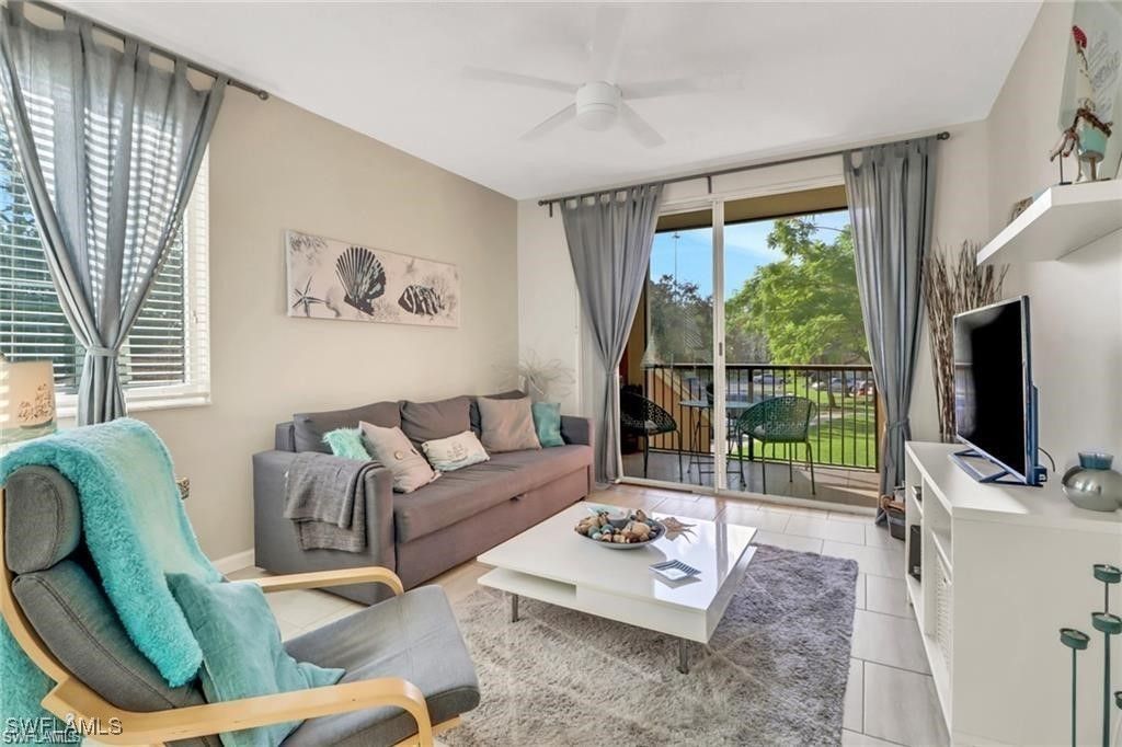 1200 Reserve WAY 201, Naples, FL 34105