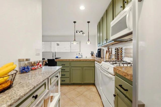 5931 Howell Drive 7, La Mesa, CA 91942