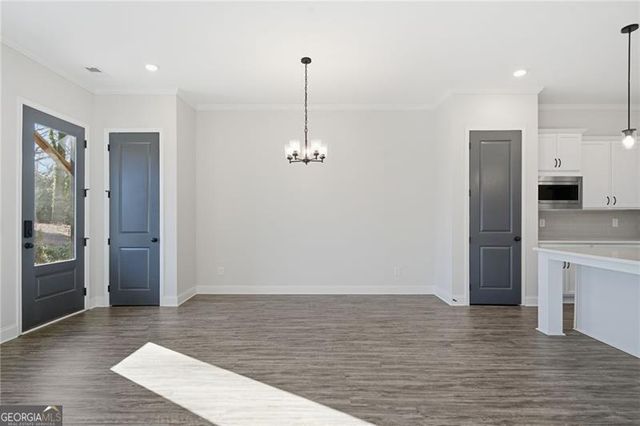 947 Willingham Drive 2, Hapeville, GA 30354