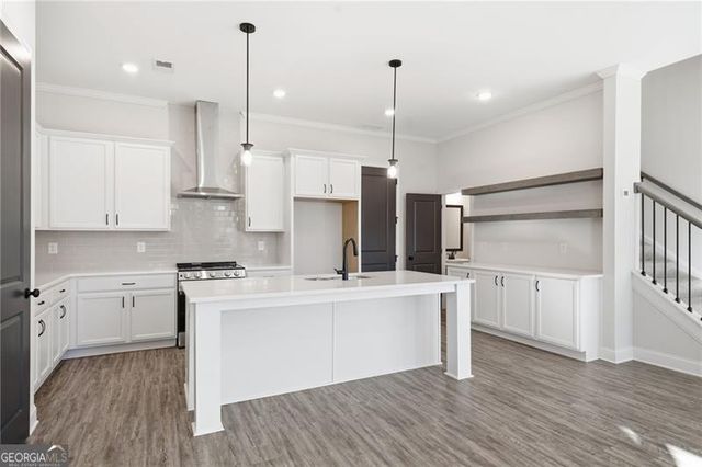 947 Willingham Drive 2, Hapeville, GA 30354