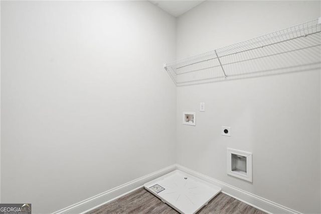 947 Willingham Drive 2, Hapeville, GA 30354