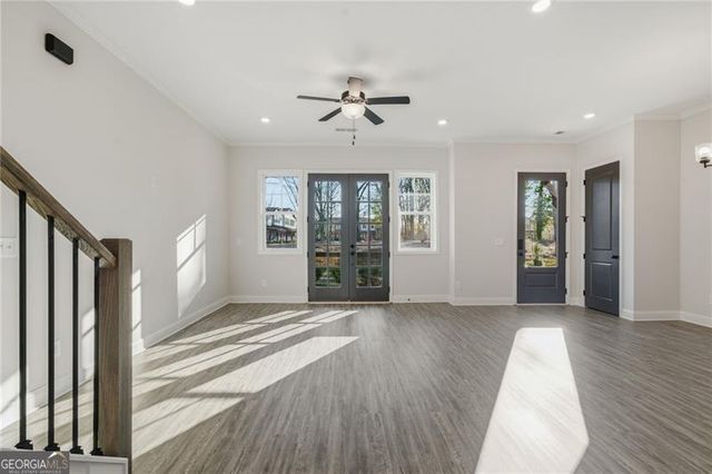 947 Willingham Drive 2, Hapeville, GA 30354