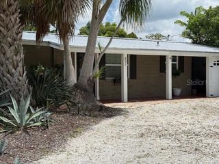 831 40TH STREET, Sarasota, FL 34234