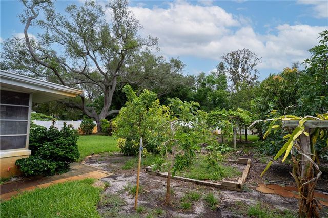 14668 WILDWOOD DRIVE, Largo, FL 33774