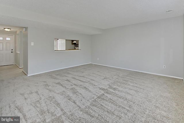 3446 BROOKVILLE LN, Woodbridge, VA 22192