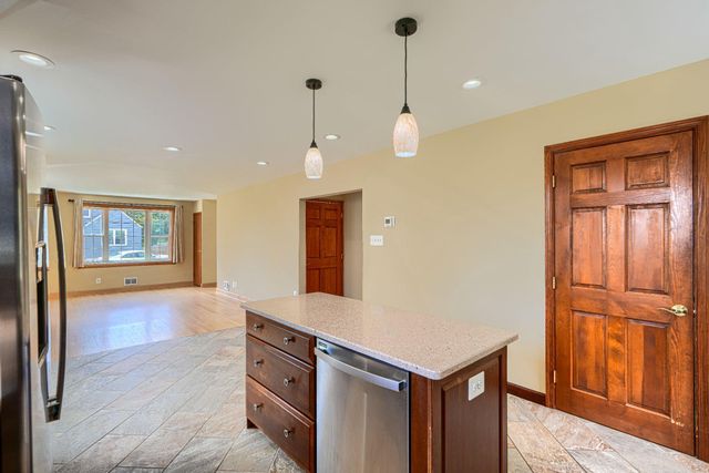 4118 SLATER AVE, Nottingham, MD 21236
