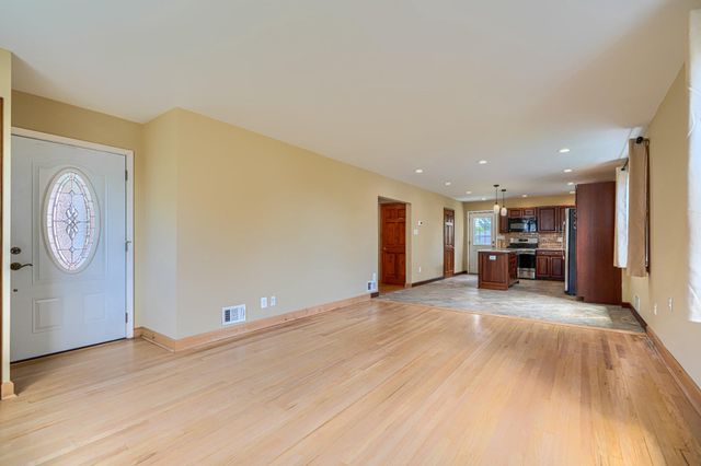 4118 SLATER AVE, Nottingham, MD 21236