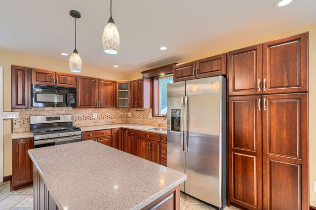4118 SLATER AVE, Nottingham, MD 21236