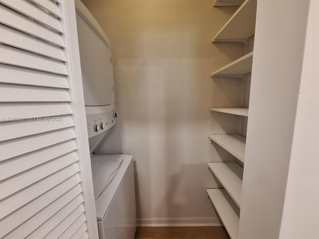 22295 Timberly Dr 22295, Boca Raton, FL 33428