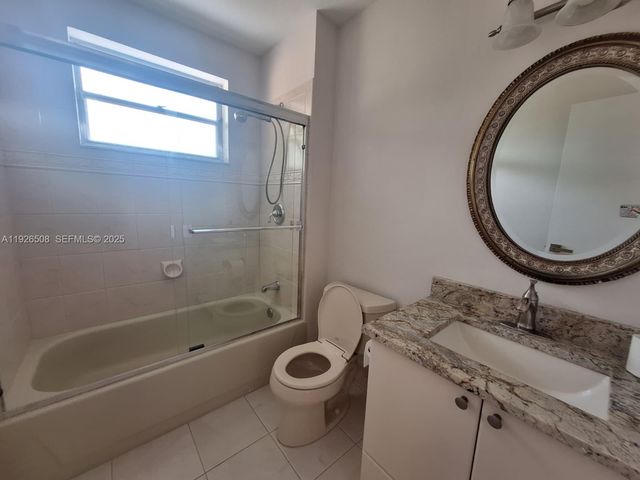 22295 Timberly Dr 22295, Boca Raton, FL 33428