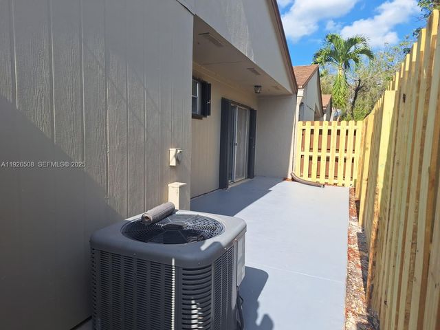 22295 Timberly Dr 22295, Boca Raton, FL 33428