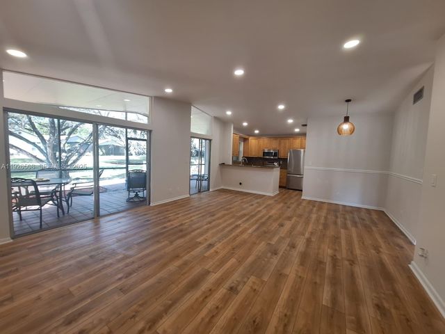 22295 Timberly Dr 22295, Boca Raton, FL 33428