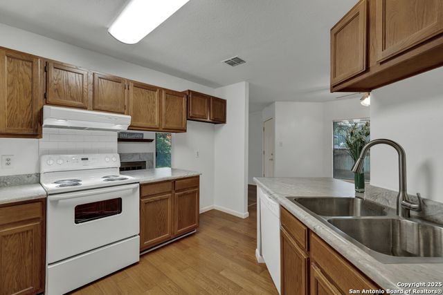 3807 Pine Breeze, San Antonio, TX 78247