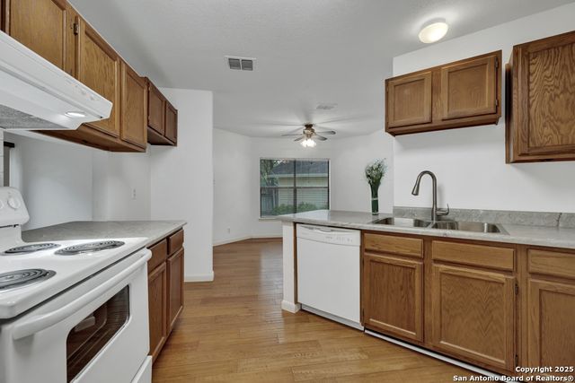 3807 Pine Breeze, San Antonio, TX 78247