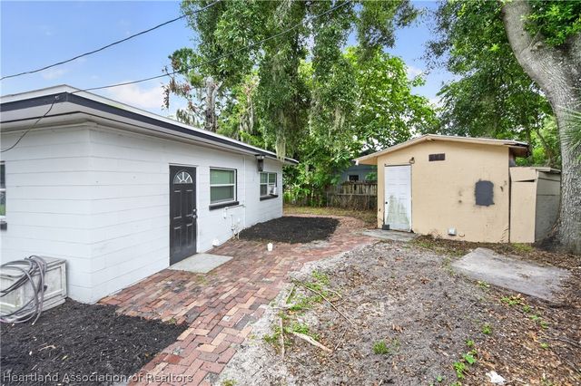1712 Lake Brown Drive, Haines City, FL 33844