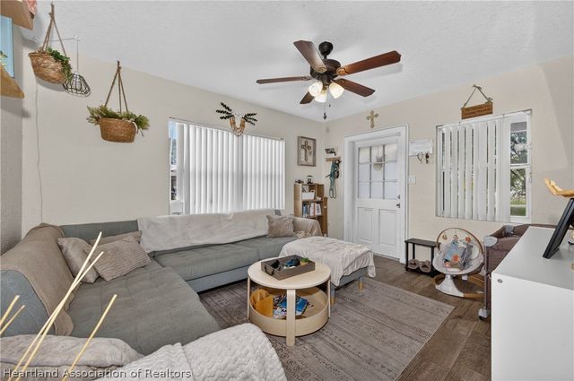 1712 Lake Brown Drive, Haines City, FL 33844