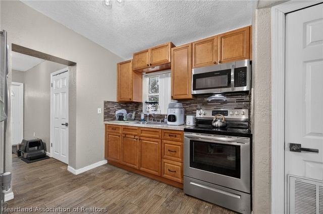 1712 Lake Brown Drive, Haines City, FL 33844