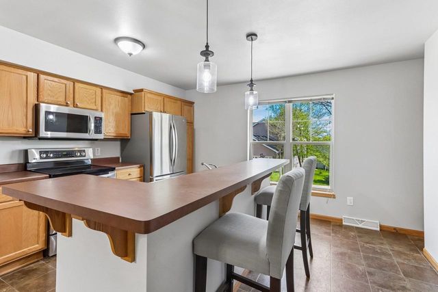 6007 Big Dipper Drive, Madison, WI 53718