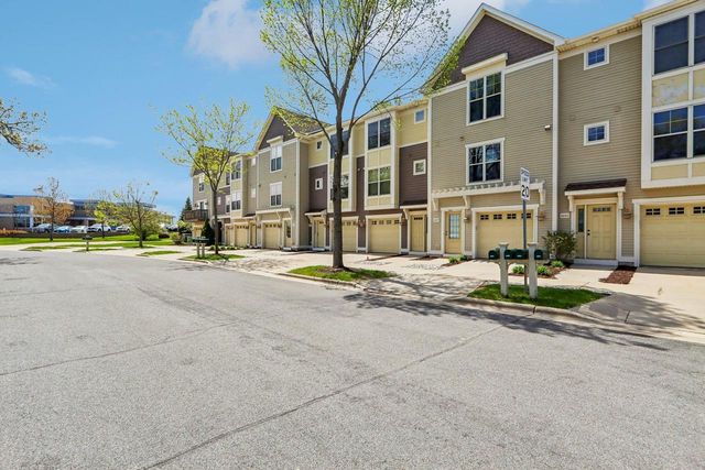 6007 Big Dipper Drive, Madison, WI 53718